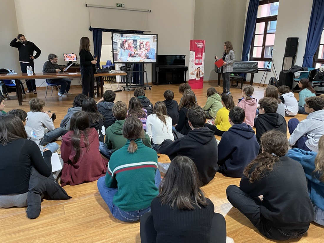 con il progetto listen responsibly amplifon promuove la cultura dellascolto responsabile alle nuove generazioni 01